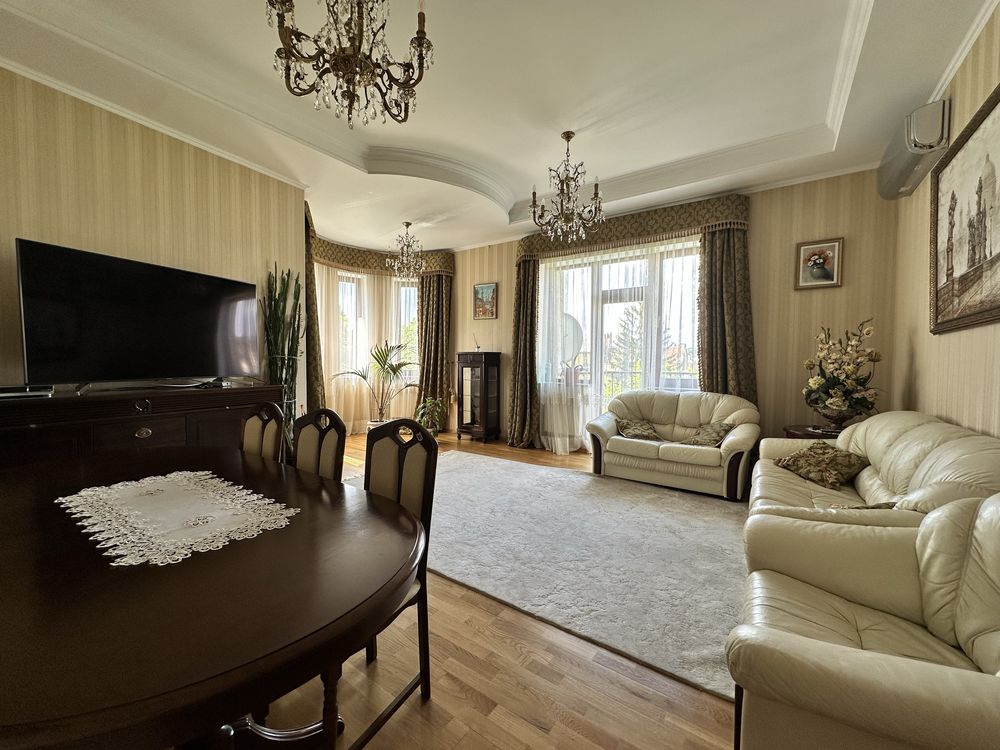 2-Bedroom City Center Apartment with Premium Features
