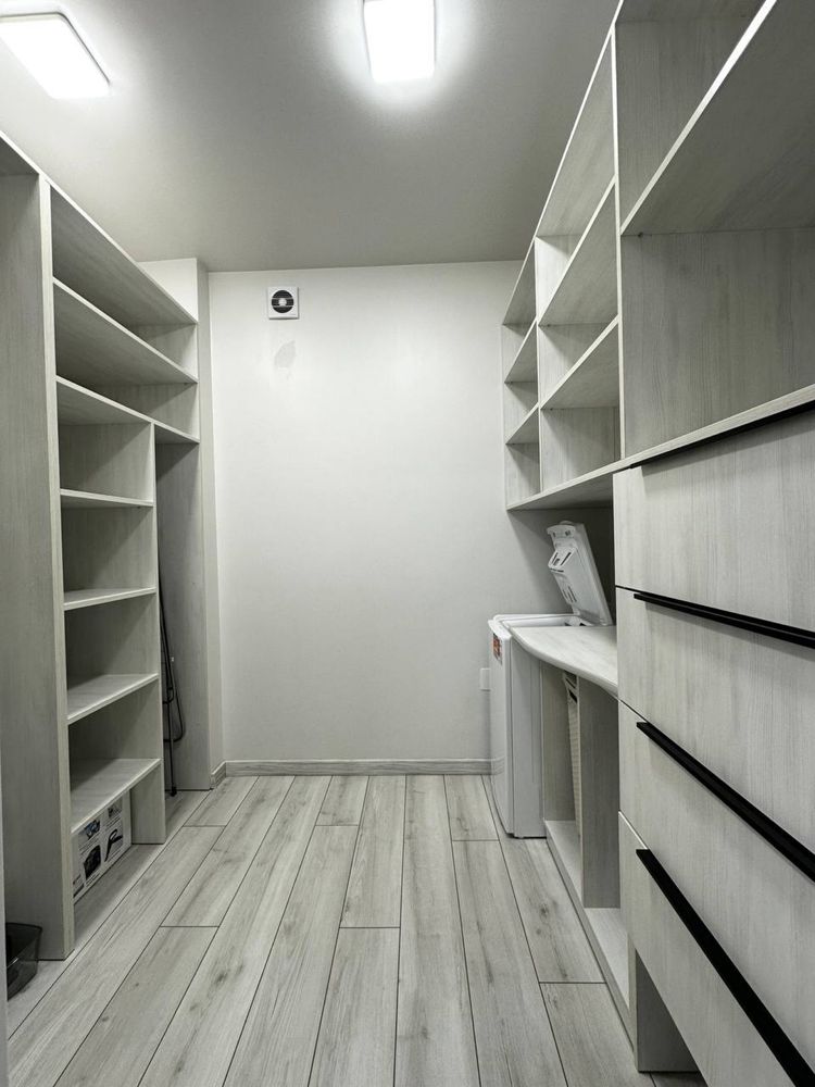 Spacious 1-bedroom apartment in Lviv city center with modern amenities