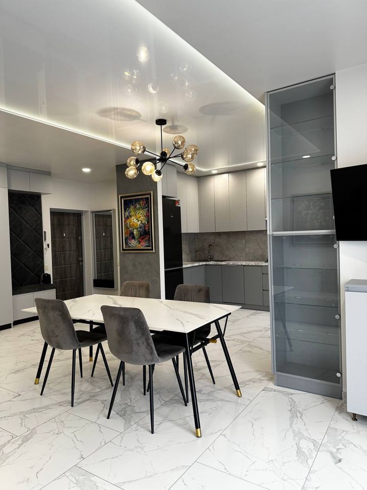 Spacious 1-bedroom apartment in Lviv city center with modern amenities