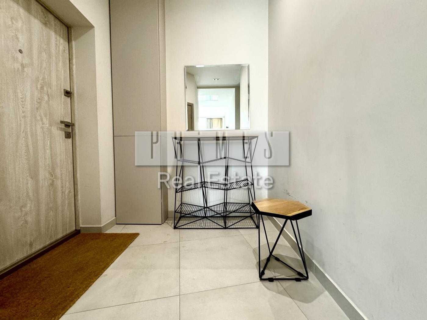 Modern 2-Room Apartment in Novopecherski Lipki Complex