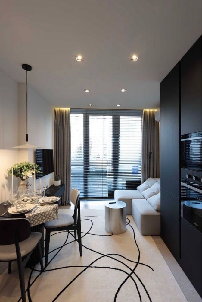 Designer One-Bedroom Apartment in Start Complex with Premium Renovation