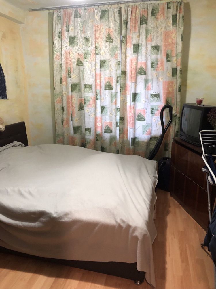 2-Room Apartment nearLivoberezhna Metro, Rusanivka Area