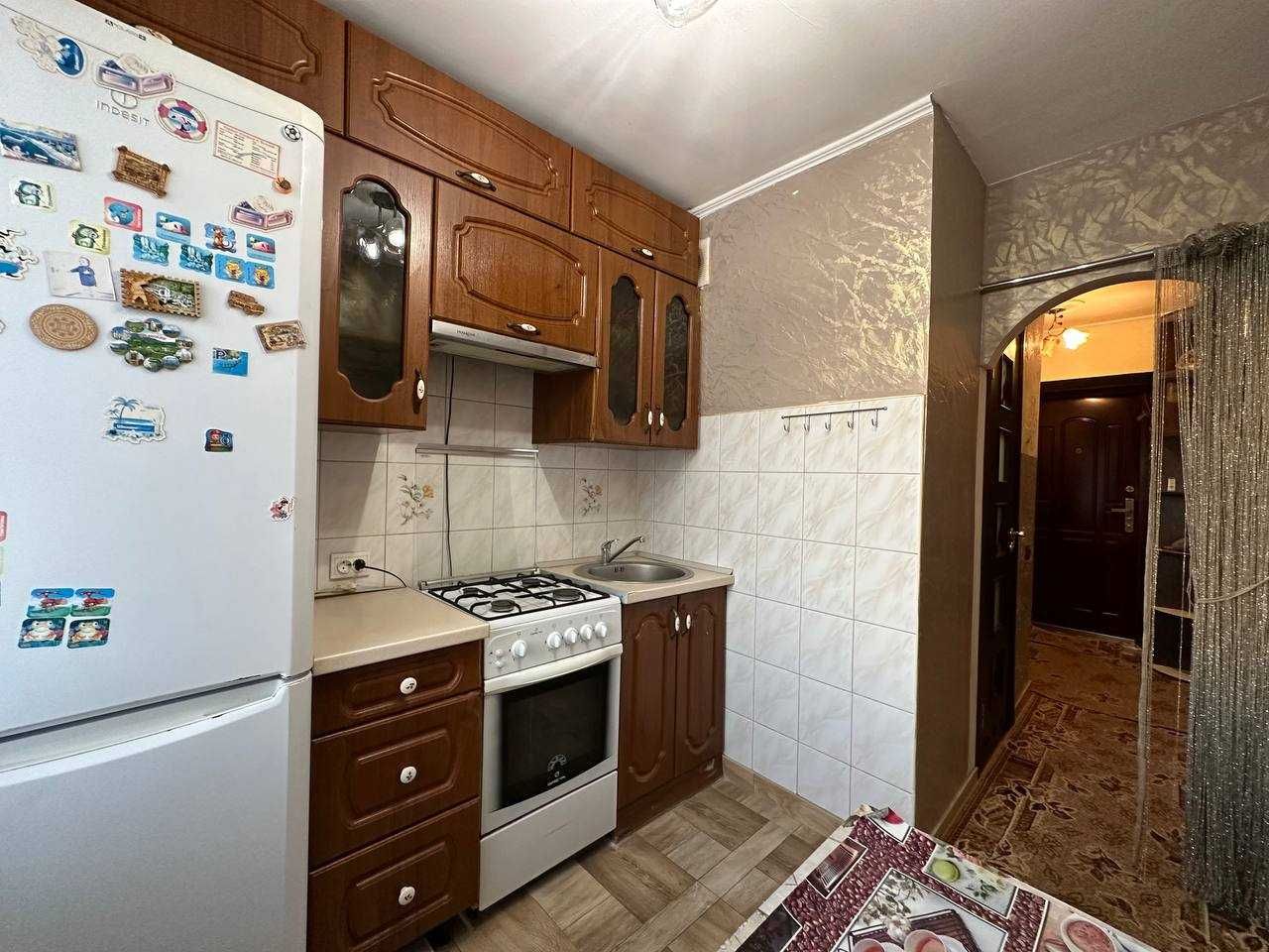 1-Bedroom Apartment with Built-in Wardrobes in Vynnyky