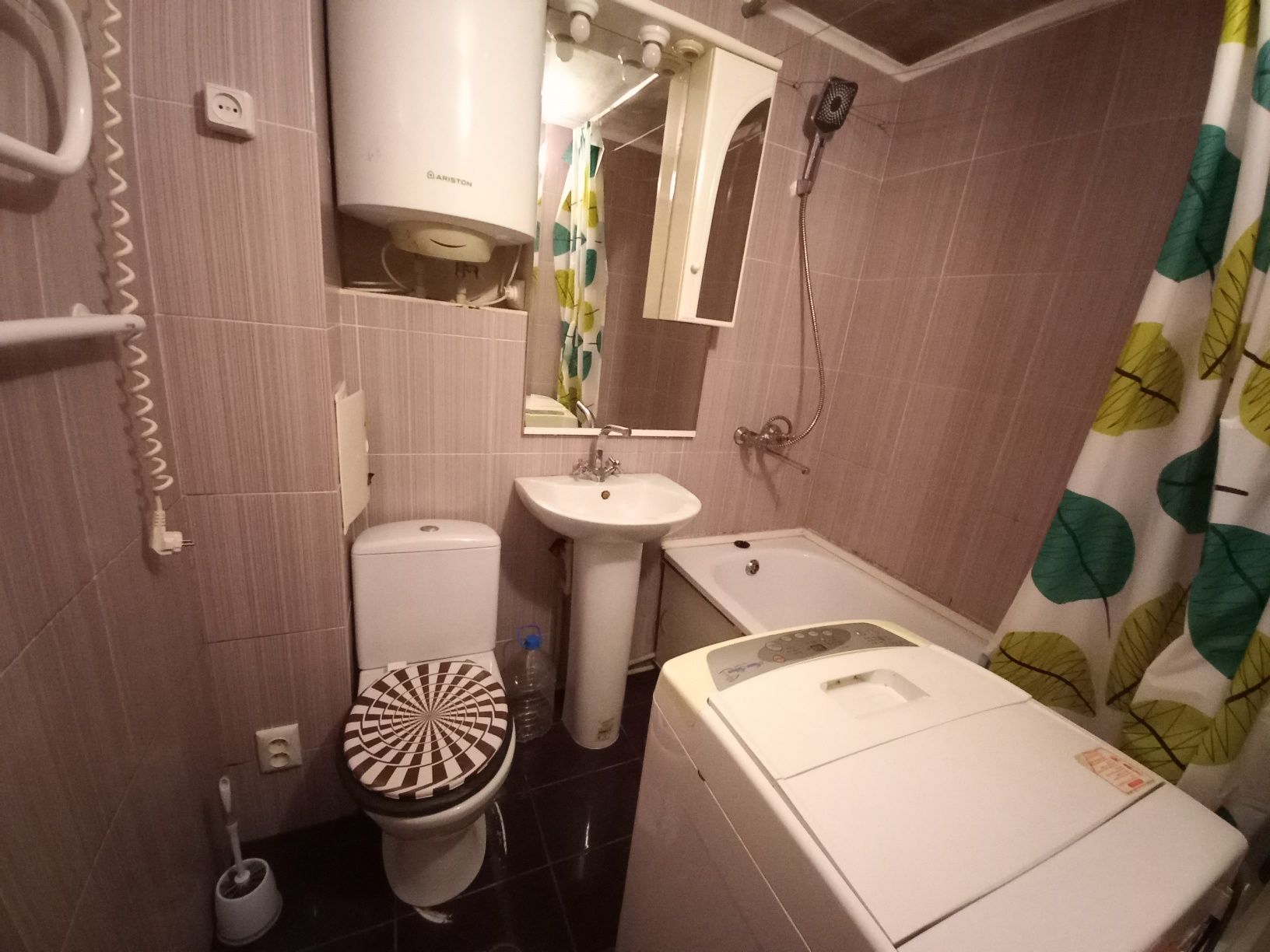 1-Bedroom Apartment with Washing Machine on Belyaeva