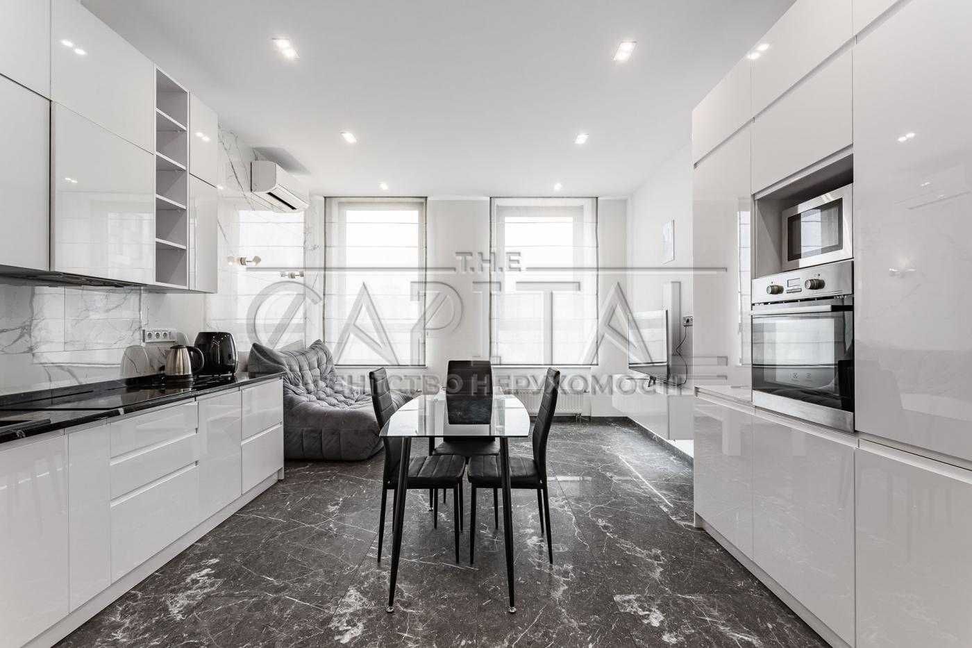 2-Room Apartment in Tetris Hall Premium Residential Complex