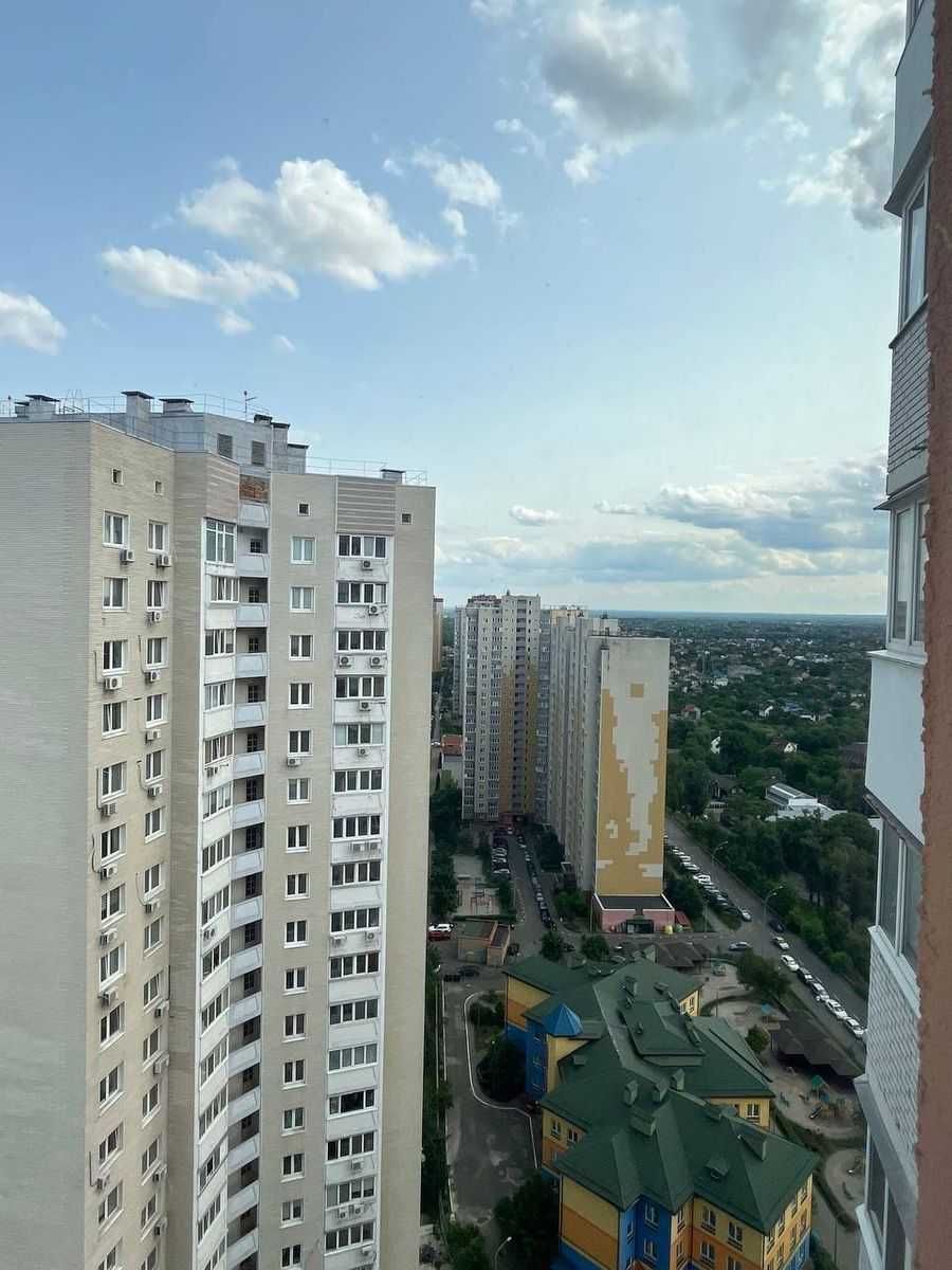 Spacious 4-Room Premium Apartment near Osokorky Metro