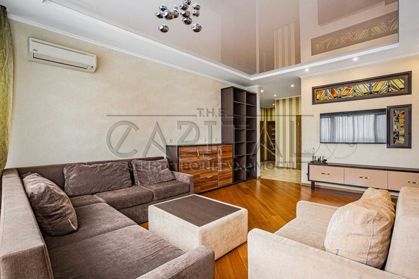 Luxury 3-Bedroom Apartment with River View