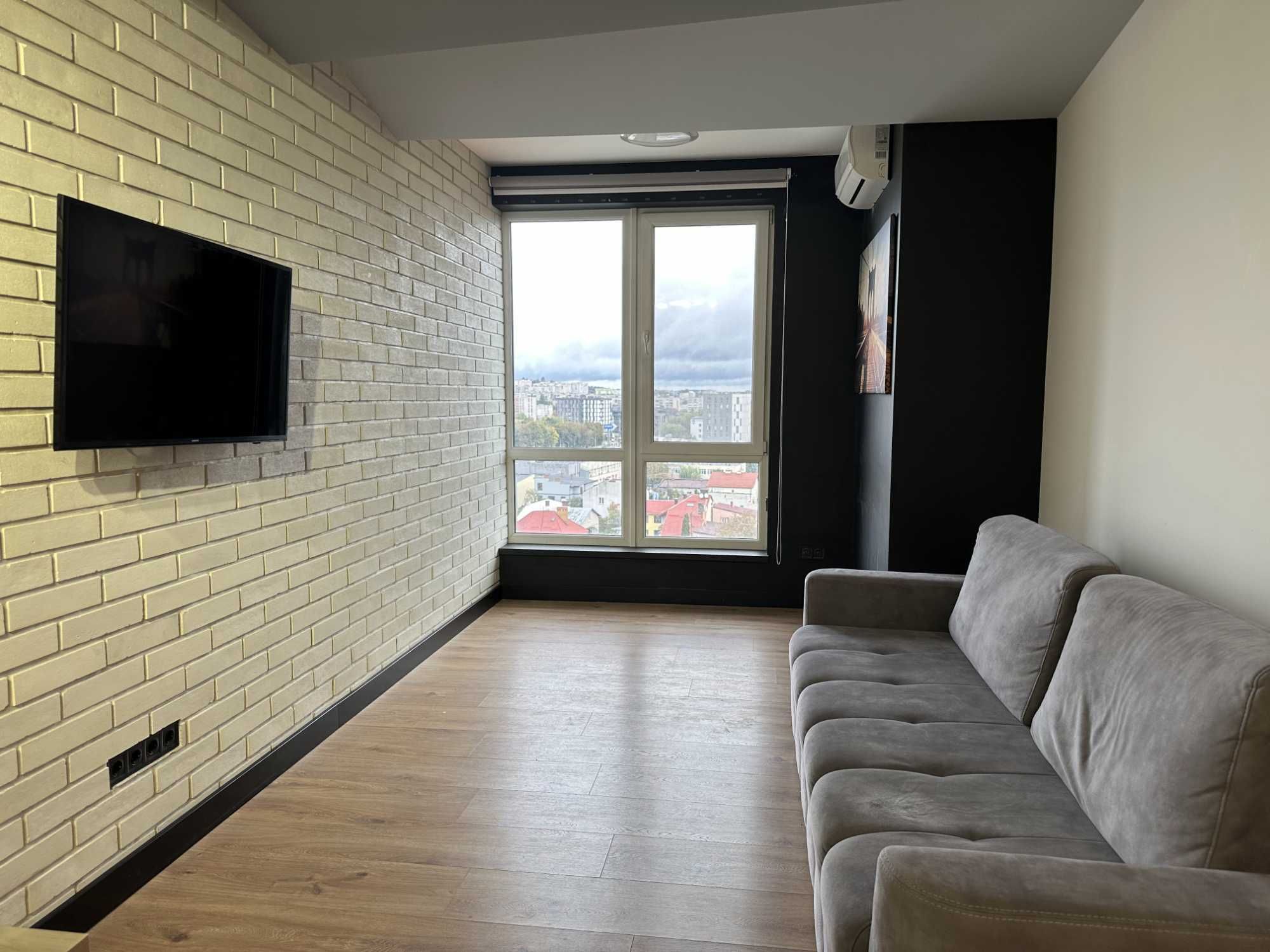 Modern 2-Room Apartment with Kitchen-Living Room in Parus