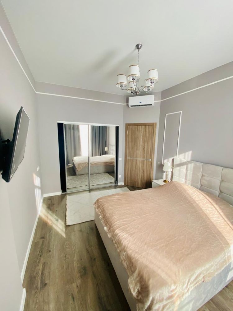 Sea View 2-Bedroom Apartment at French Boulevard, 9th Pearl Complex