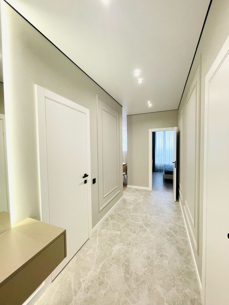 Designer Apartment in Novopecherska Vezha Complex, Pechersk District