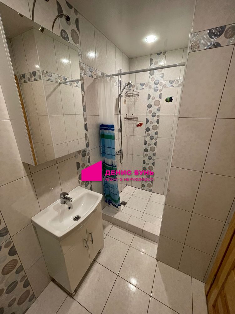 1-Room Apartment on Spaska Street near Nagorny Shopping Center