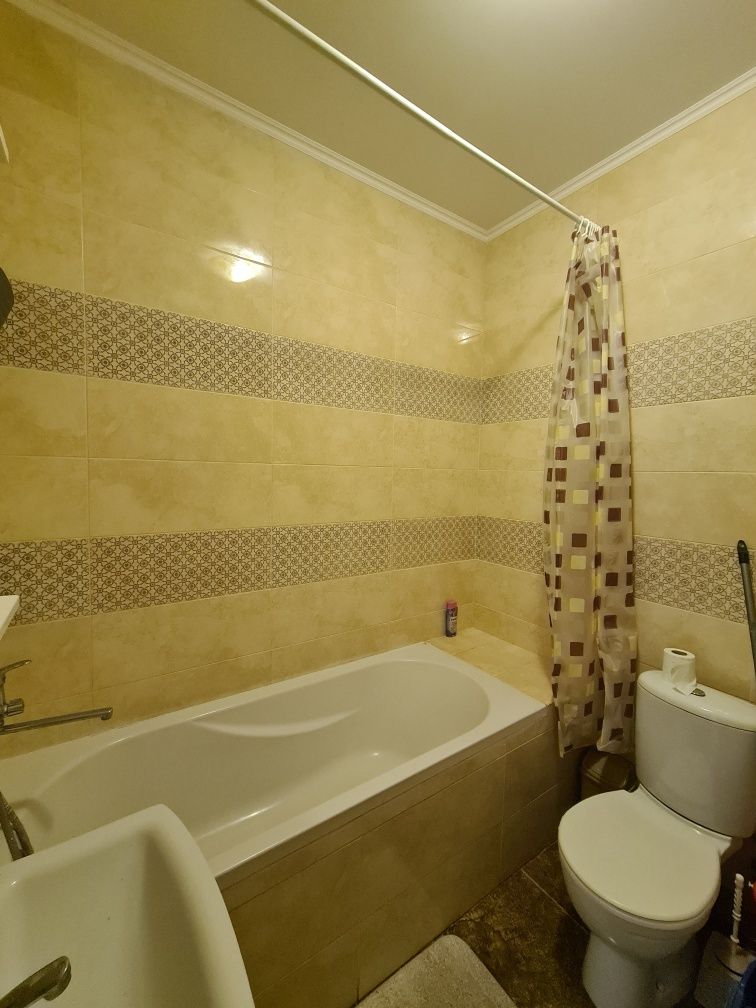 2-Level Apartment Near Epicenter, with Balcony and Autonomous Gas Heating