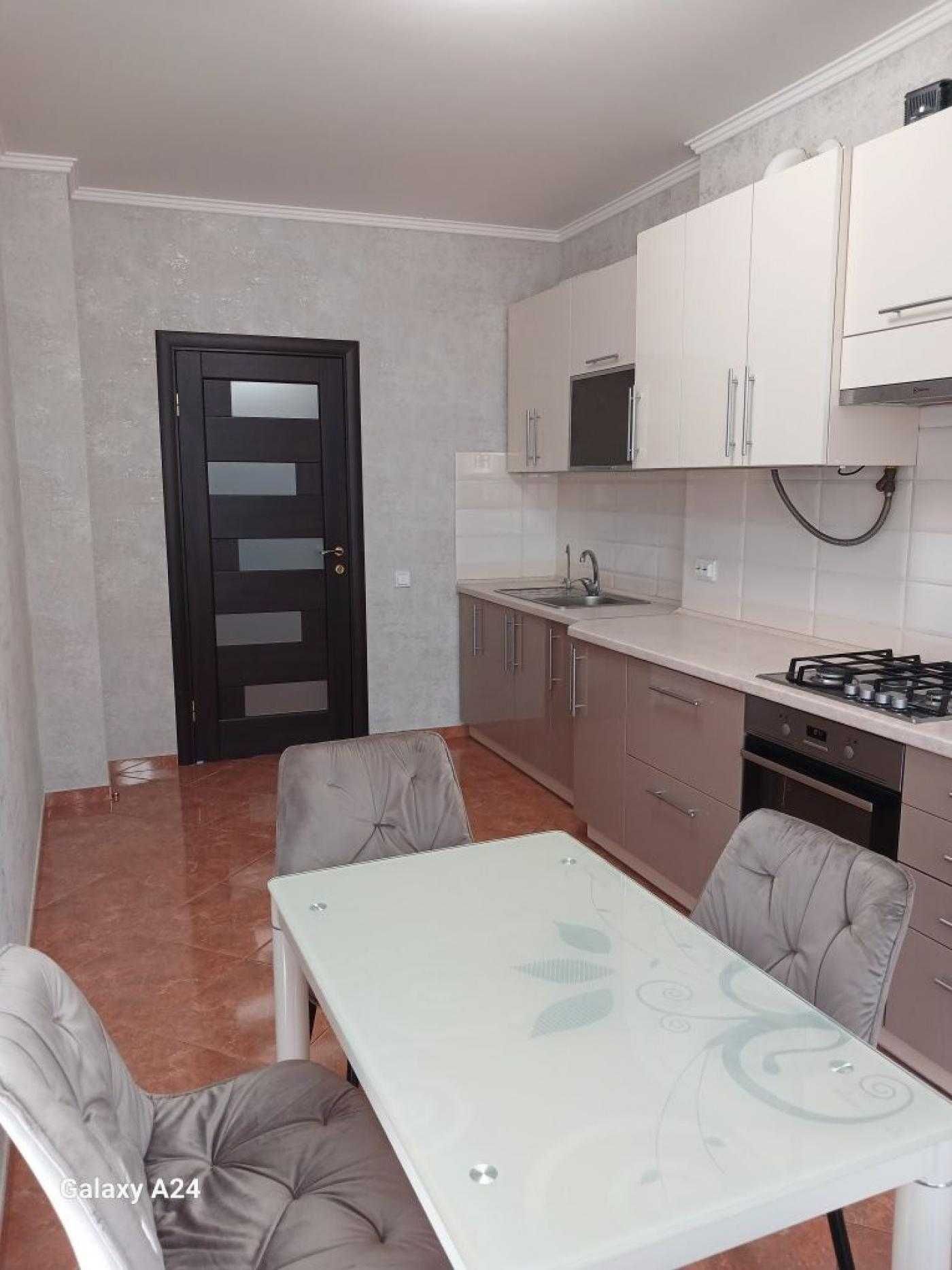 Modern 2-Bedroom Apartment with Individual Gas Heating