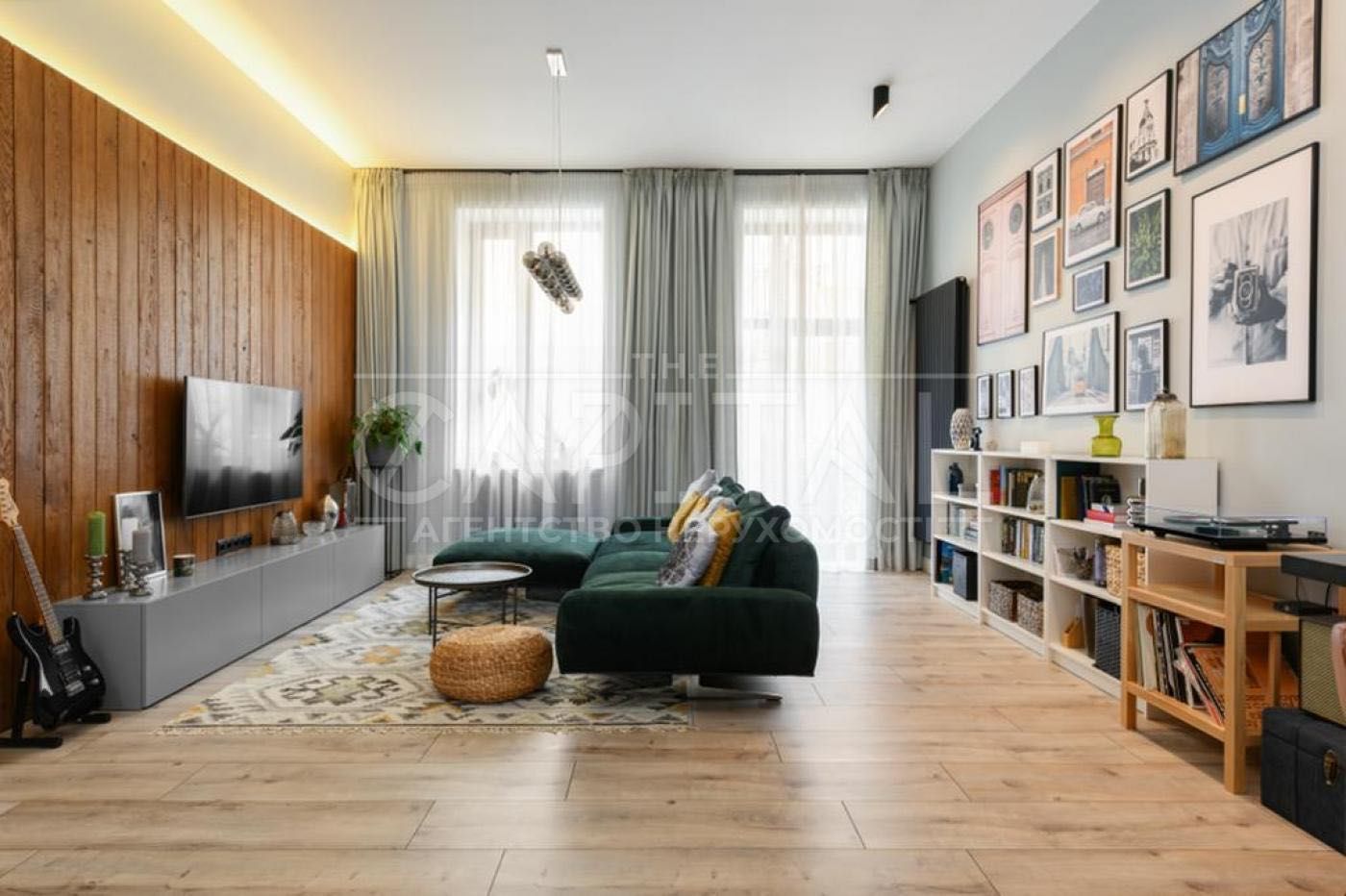 Luxury Designer Apartment in Kyiv City Center with Premium Renovation