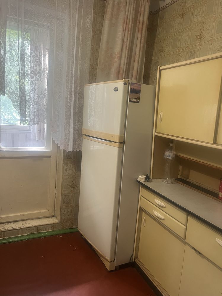 1-Room Apartment near Akademmistechko Metro, Pet-Friendly
