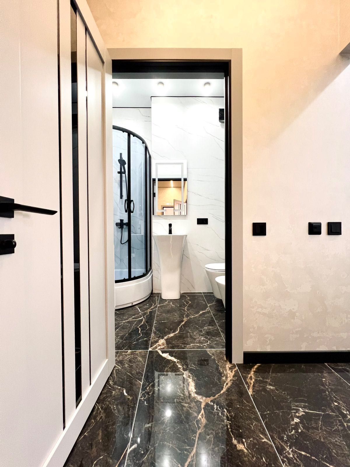 2-Room Apartment Near Pivzavod, First Tenant, Modern Design