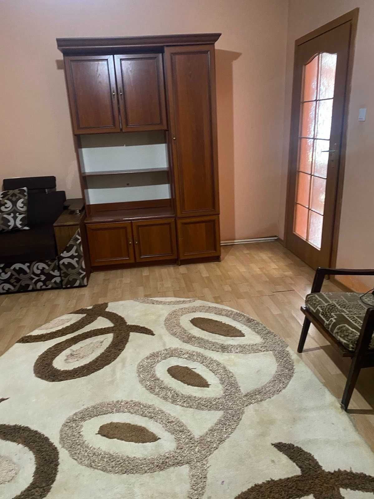 3-Bedroom Apartment in Rakhiv, Zakarpattia, City Center