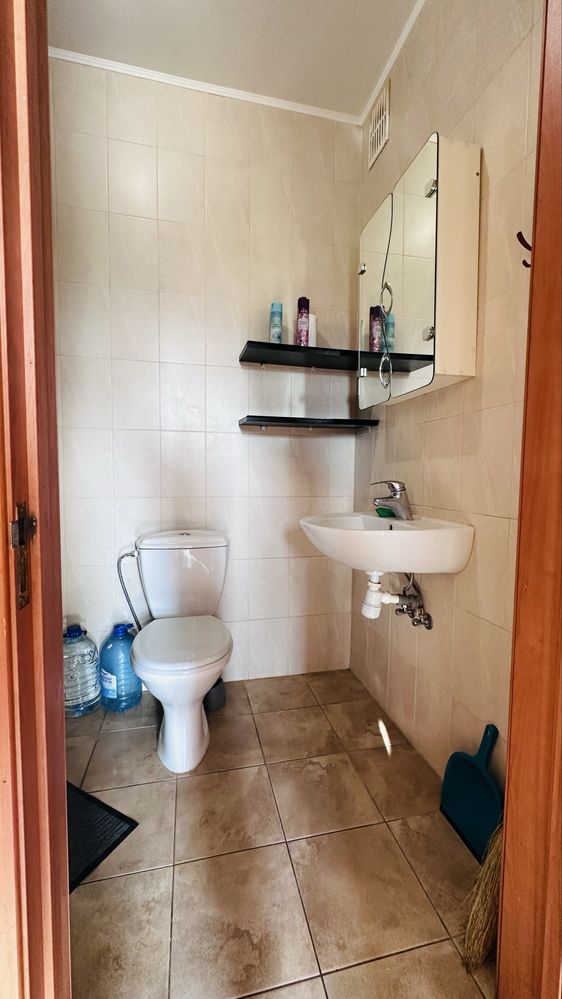 Cozy Apartment in Bilohordka with Outdoor BBQ Area