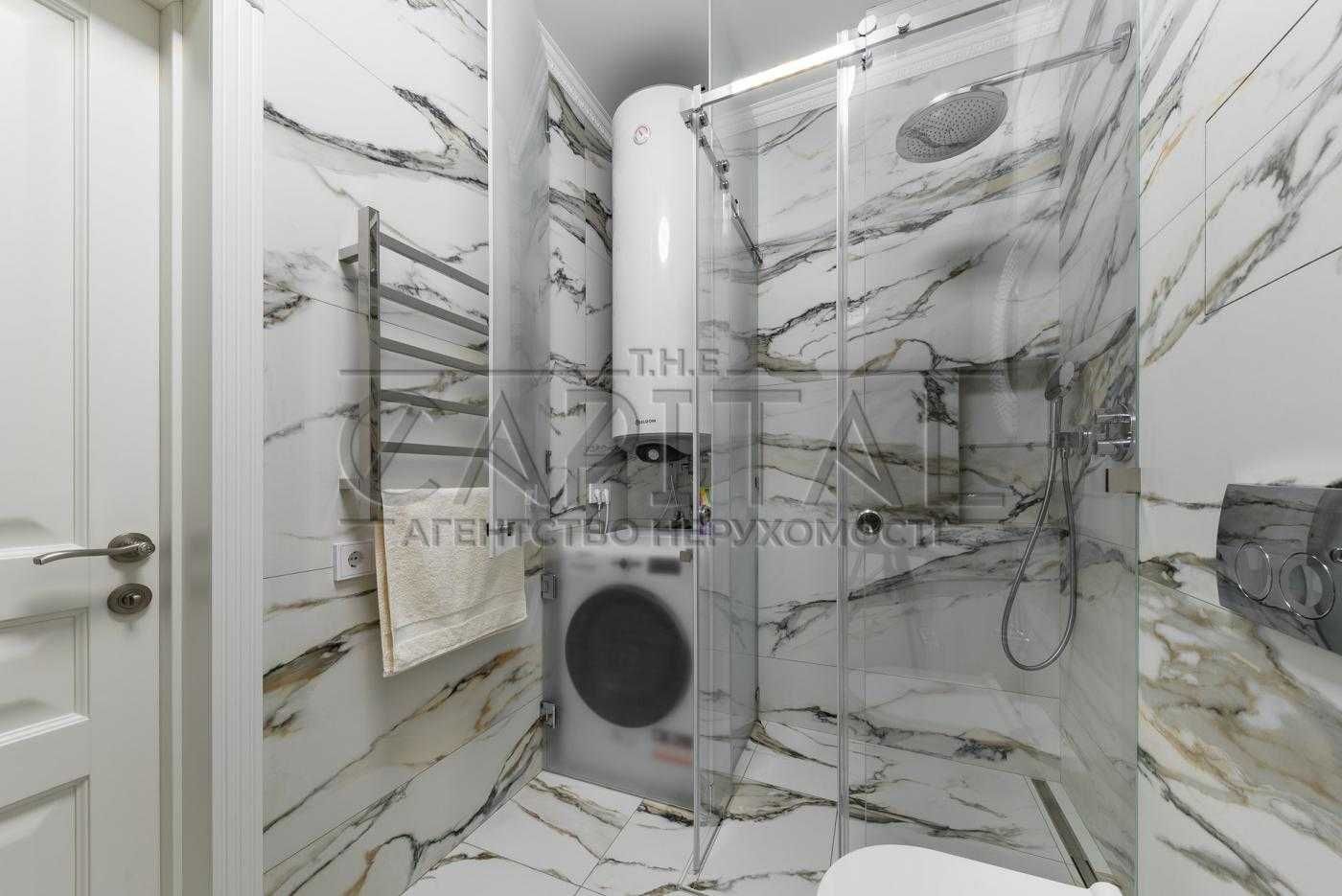 1-Bedroom Apartment in Rybalsky Complex, Podol Area, Designer Interior