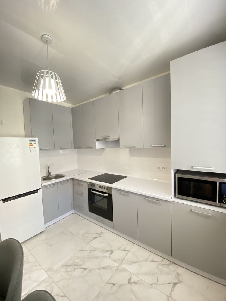 Central City Apartment with Euro Renovation and Modern Amenities