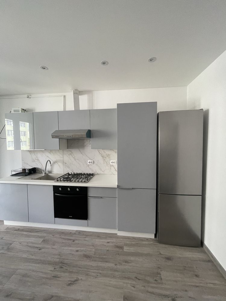 1-Room Apartment in New Building on Polubotka Street, Renovated, Fully Equipped