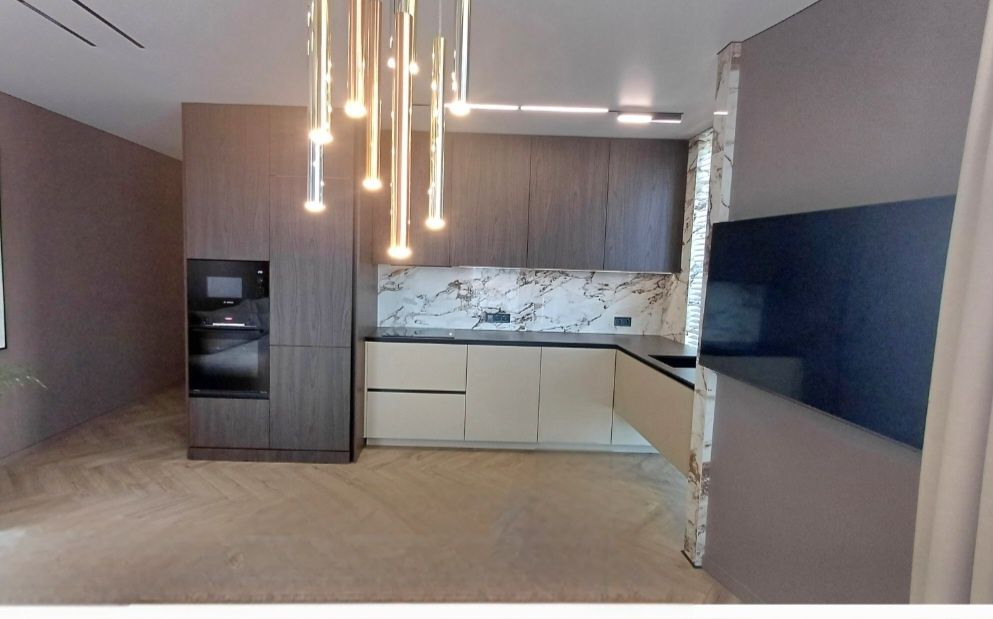 Elegant Designer Apartment in Parus Premium New Building