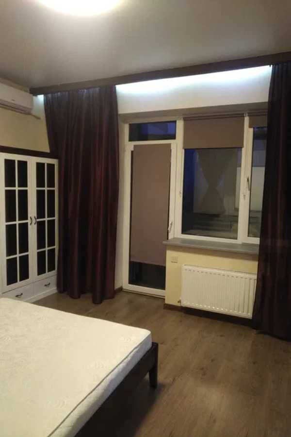 2-Room Apartment in Central District of Dnipro, Khersonska Street