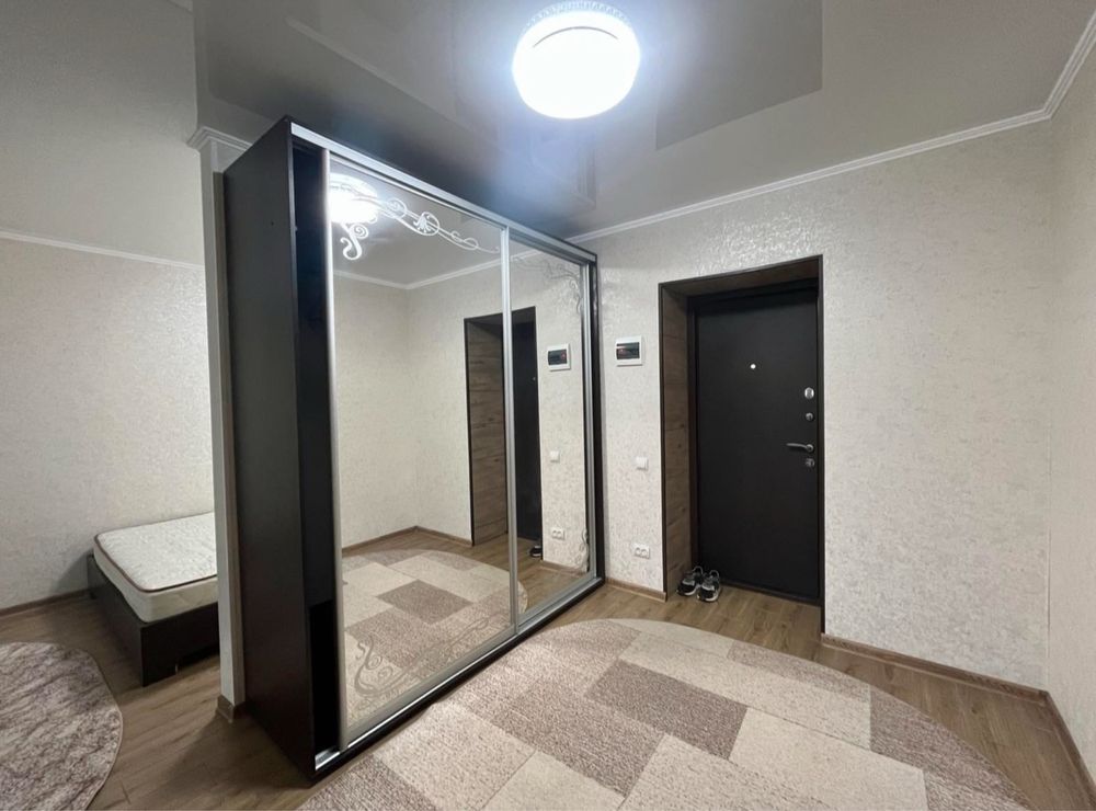 1-Room Apartment near PGU, 2nd Floor, Brick Building
