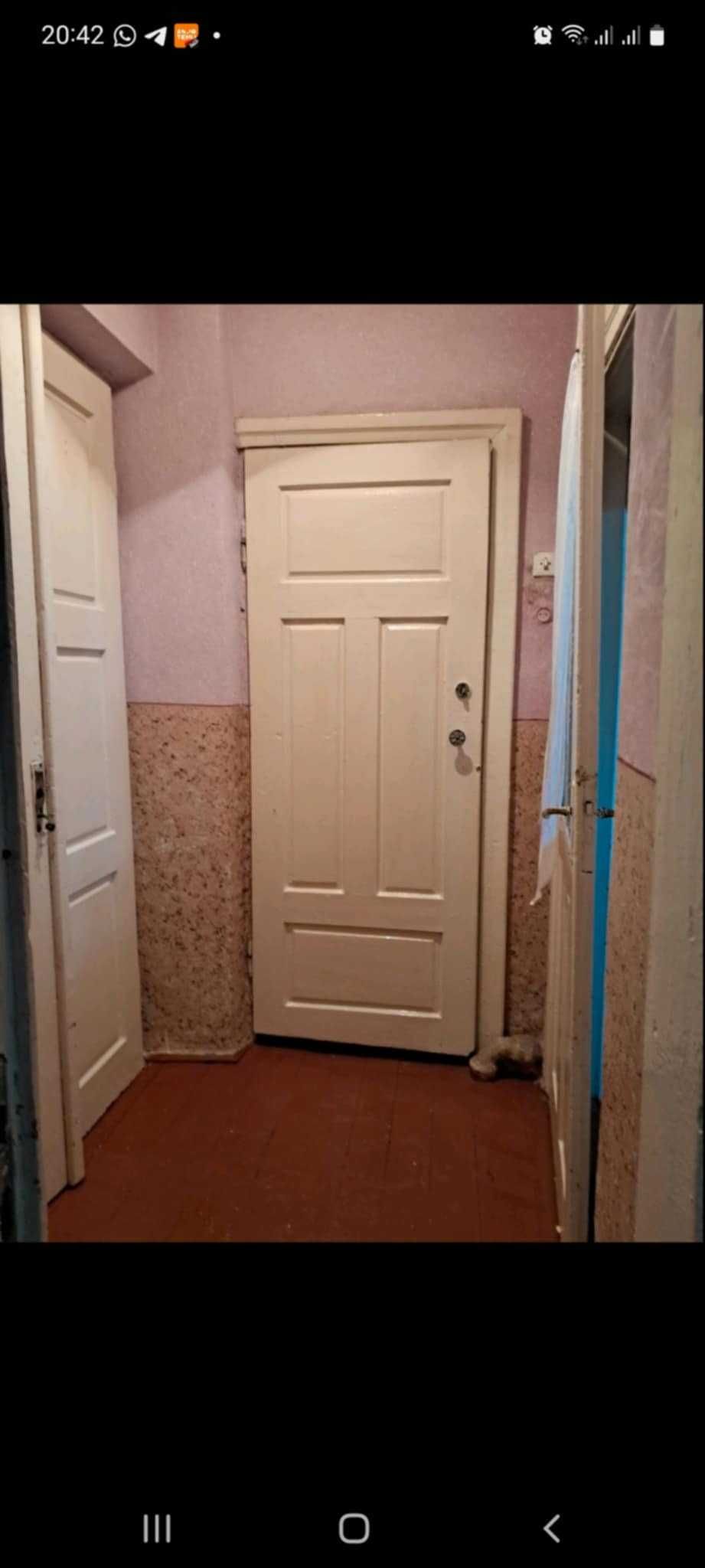 1-Room Apartment in City Center, 2nd Floor, Gas Heating