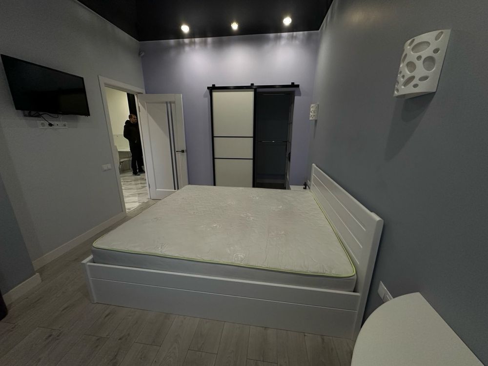 1-Bedroom Apartment in French Quarter Complex with Separate Kitchen and Bedroom