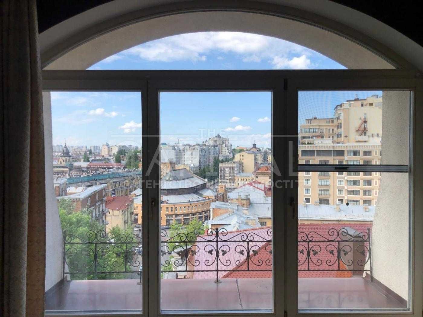 Luxurious Duplex Apartment in Kyiv City Center with City Views