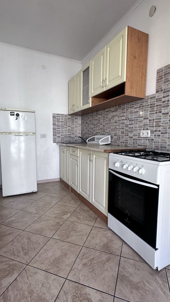 2-Room Apartment in City Center with Individual Gas Heating