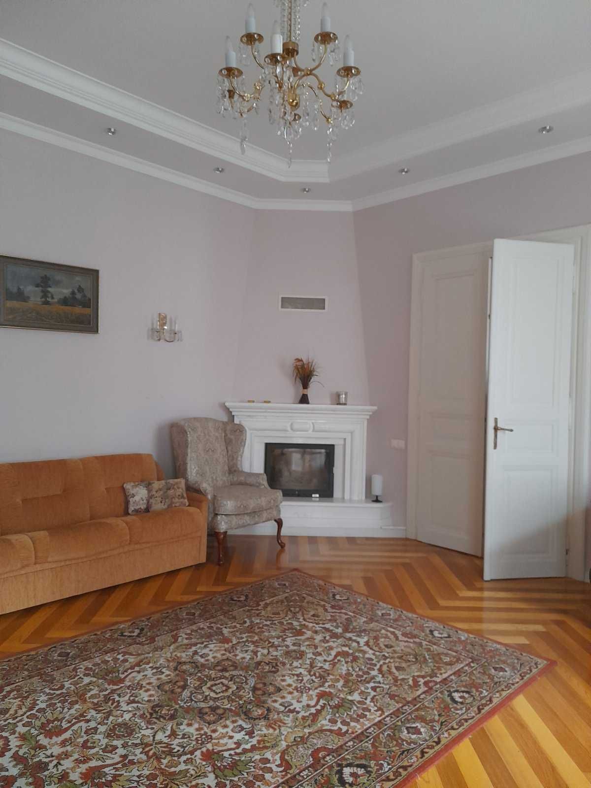 Spacious 110 m² Apartment in Lviv City Center with Classic Style