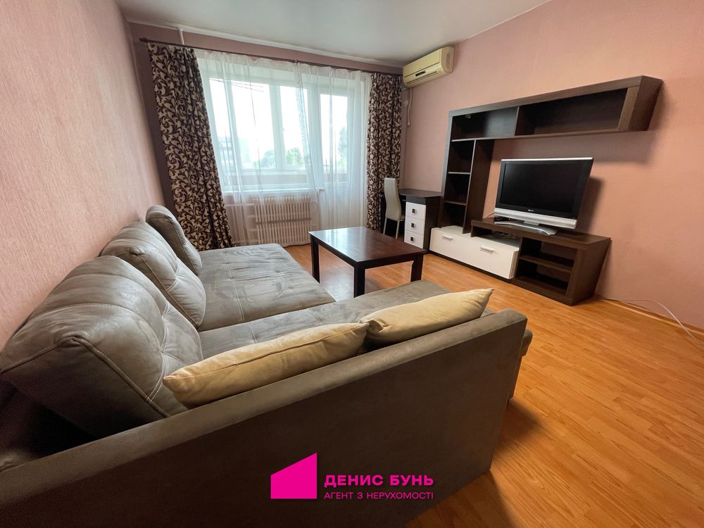 2-Room Apartment on Gagarin Avenue near Dafi Shopping Center