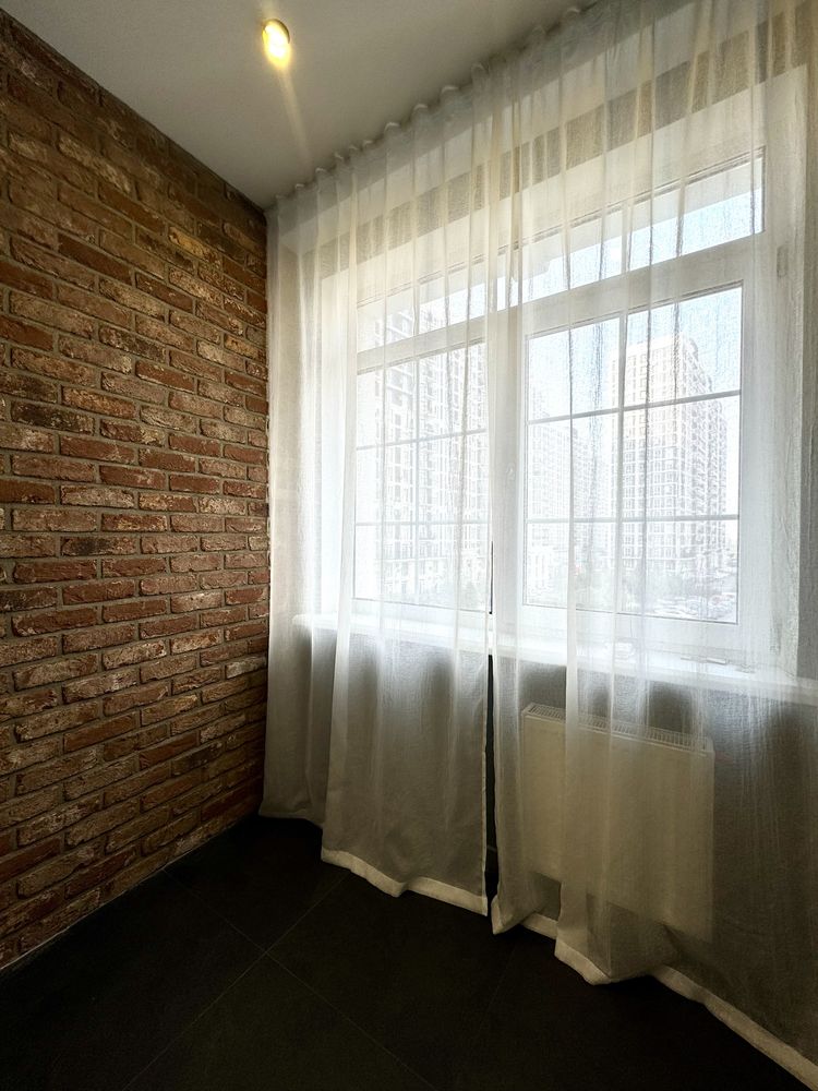 Cozy 3-room apartment with high-quality renovation in Nova Angliya residential complex