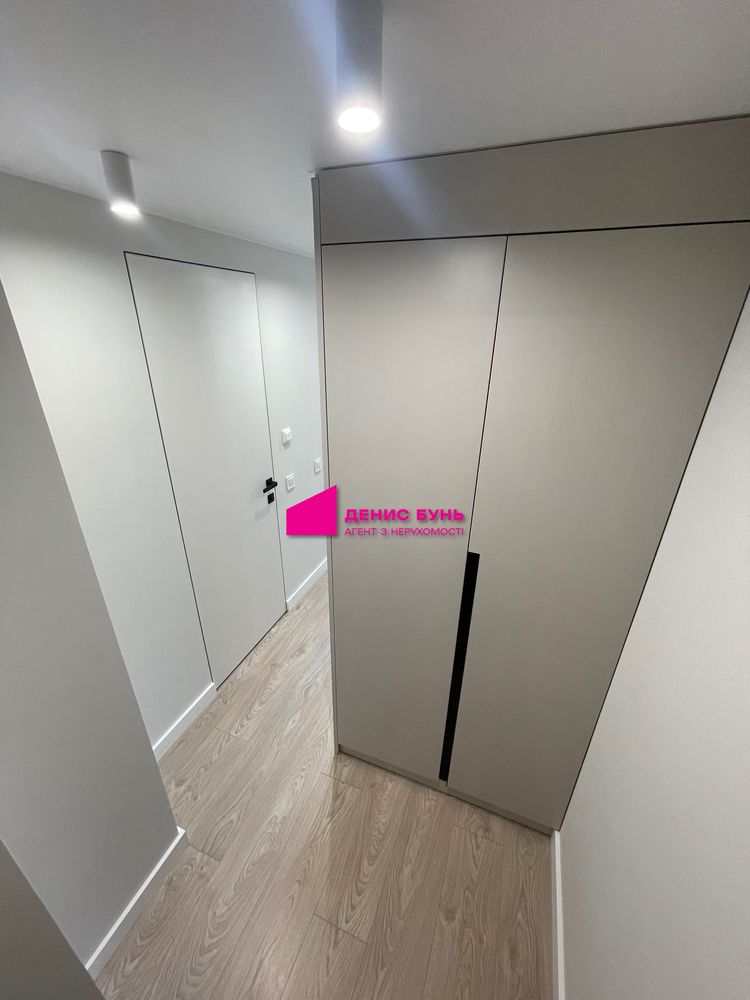 1-Room Studio Apartment with Mezzanine