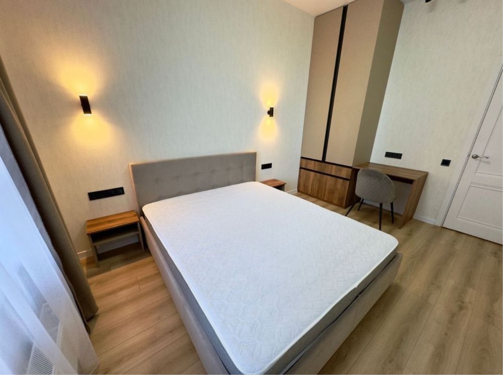 Modern 1-Bedroom Apartment with Smart Features