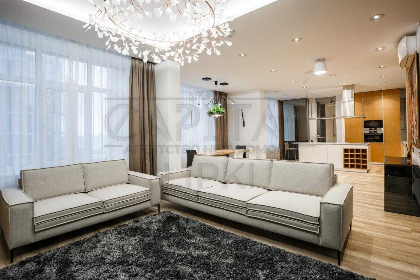 5-Room Luxury Apartment in Novopecherski Lipki Complex