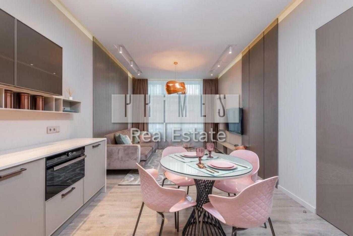 Stylish 2-Room Apartment in Novopecherski Lipki Complex