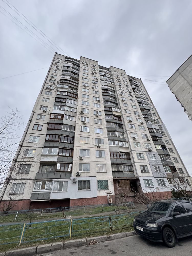 1-Bedroom Apartment near Minska Metro, Pet-Friendly, Fully Equipped