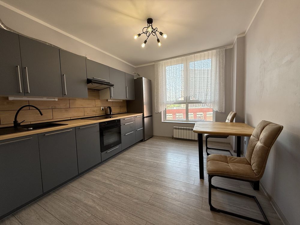 Functional Apartment with Separate Zones and Modern Design