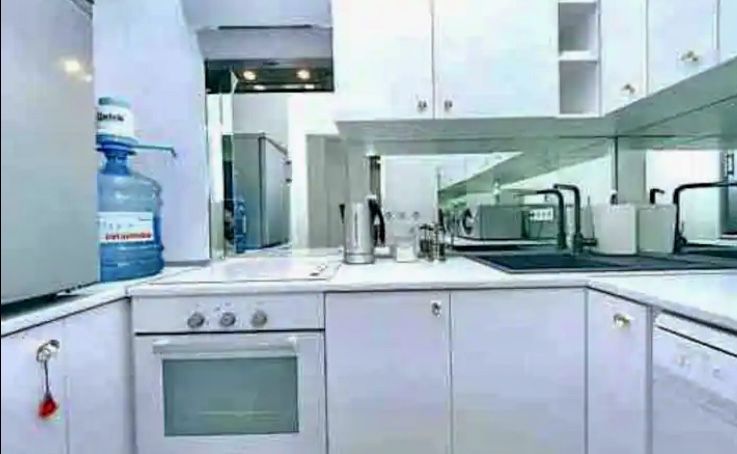 Quiet, Comfortable 2-Room Apartment in Kyiv City Center