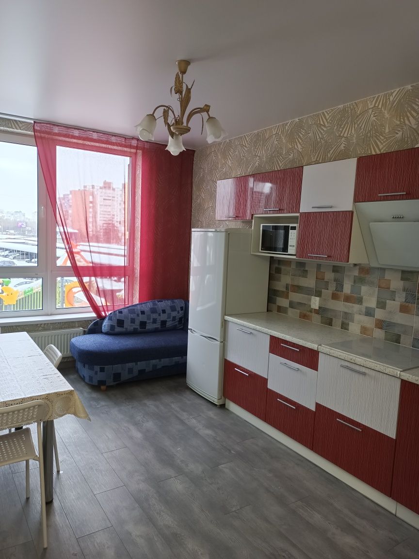 1-кімнатна квартира біля метро Вирлиця, сучасний дизайн