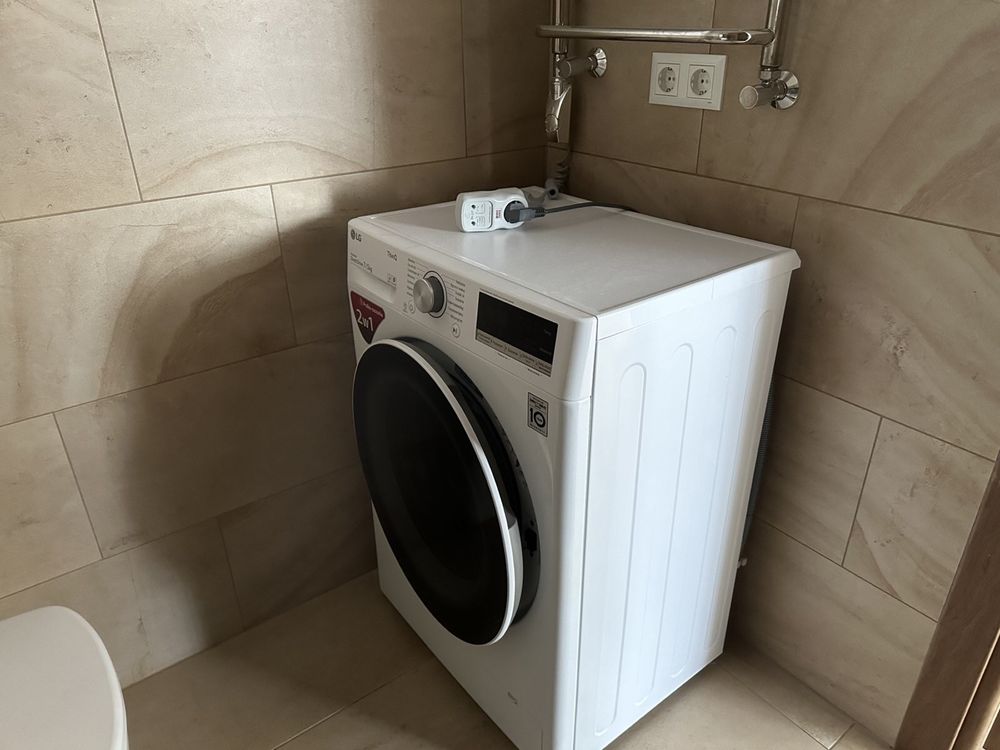1-bedroom apartment with kitchen studio on Melnyka Street