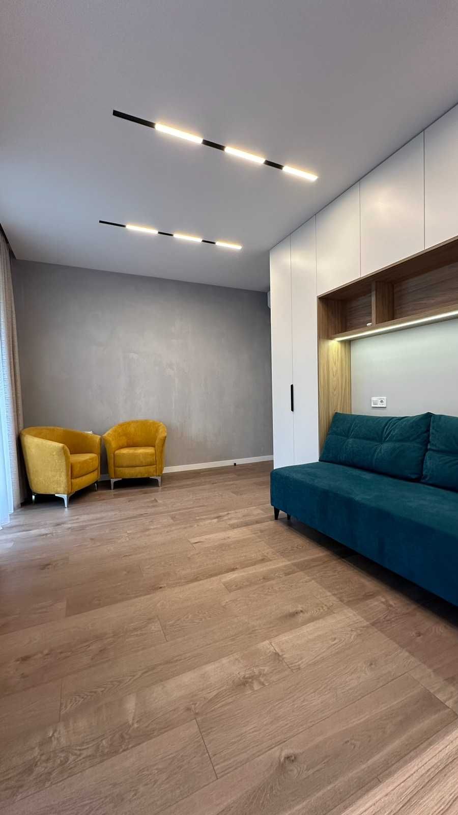 Modern 2-Bedroom Apartment with Underground Parking