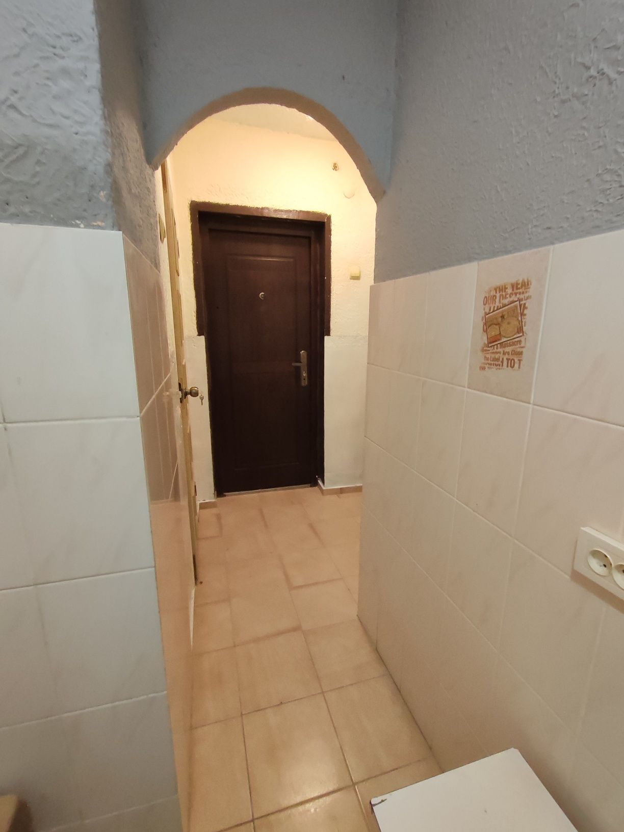 1-Room Apartment in Uzhhorod, Jambul Street 54, Near ATB Market