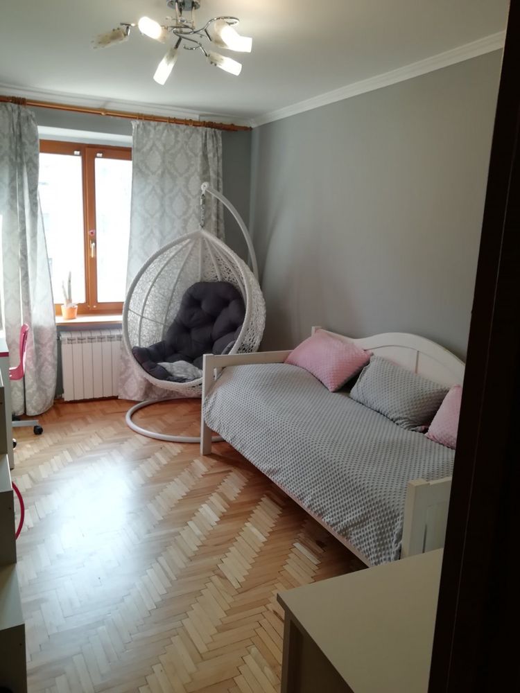 3-room apartment in the very center for a family
