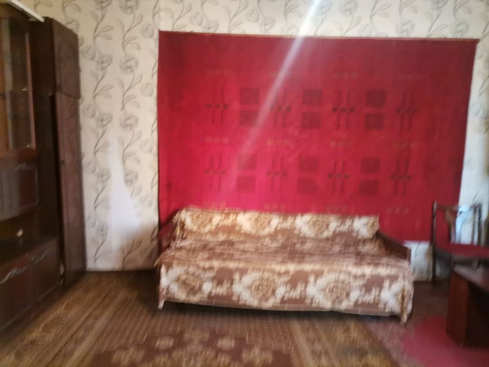 Furnished One Room Apartment with Basic Amenities