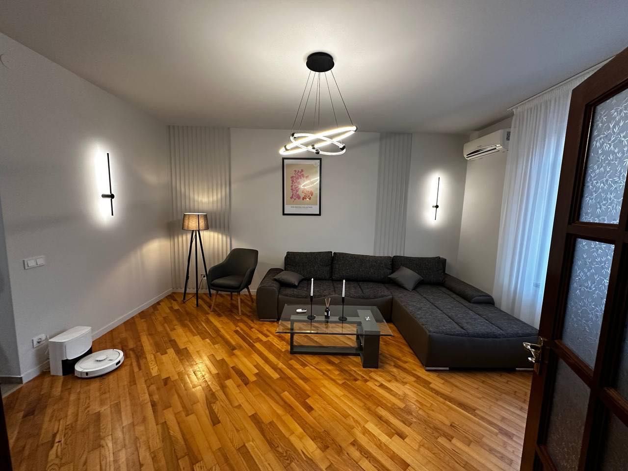 Spacious 2-Room Apartment in City Center with Modern Design