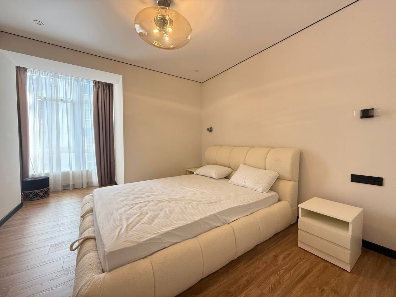 Stylish 1-bedroom apartment in city center, first rental